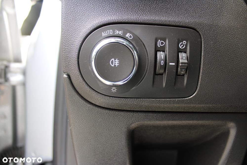 Opel Crossland - 14