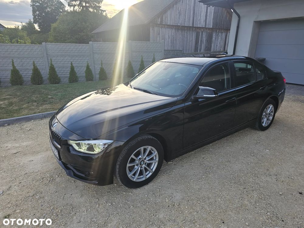 BMW Seria 3 316d - 2