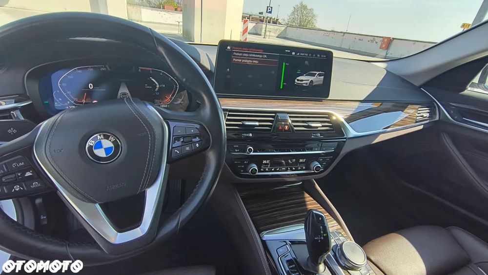 BMW Seria 5 540d xDrive Luxury Line - 7