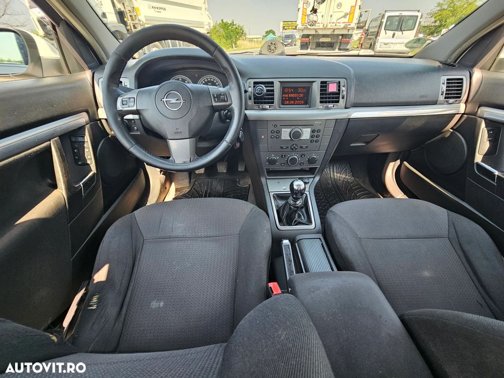 Opel Vectra 1.9 CDTI Essentia - 9