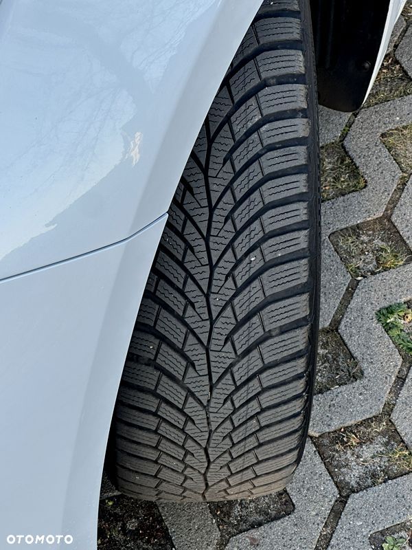 Kia Ceed 1.6 CRDi 136 DCT ISG GT Line - 28