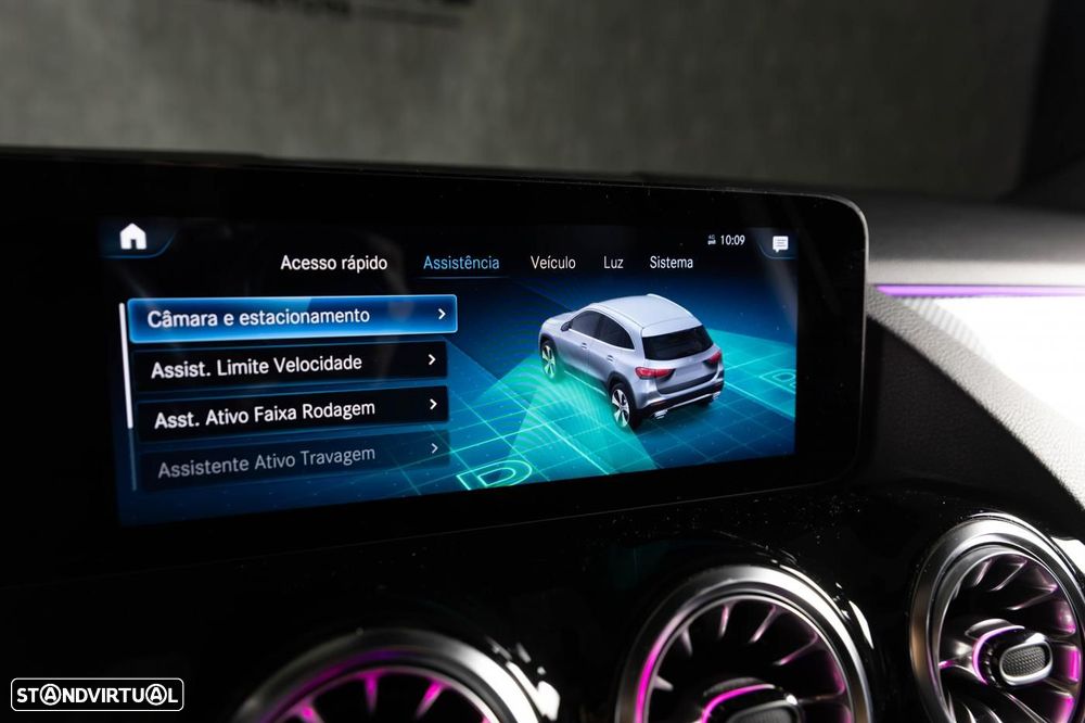 Mercedes-Benz GLA 250 e 8G-DCT AMG Line - 54