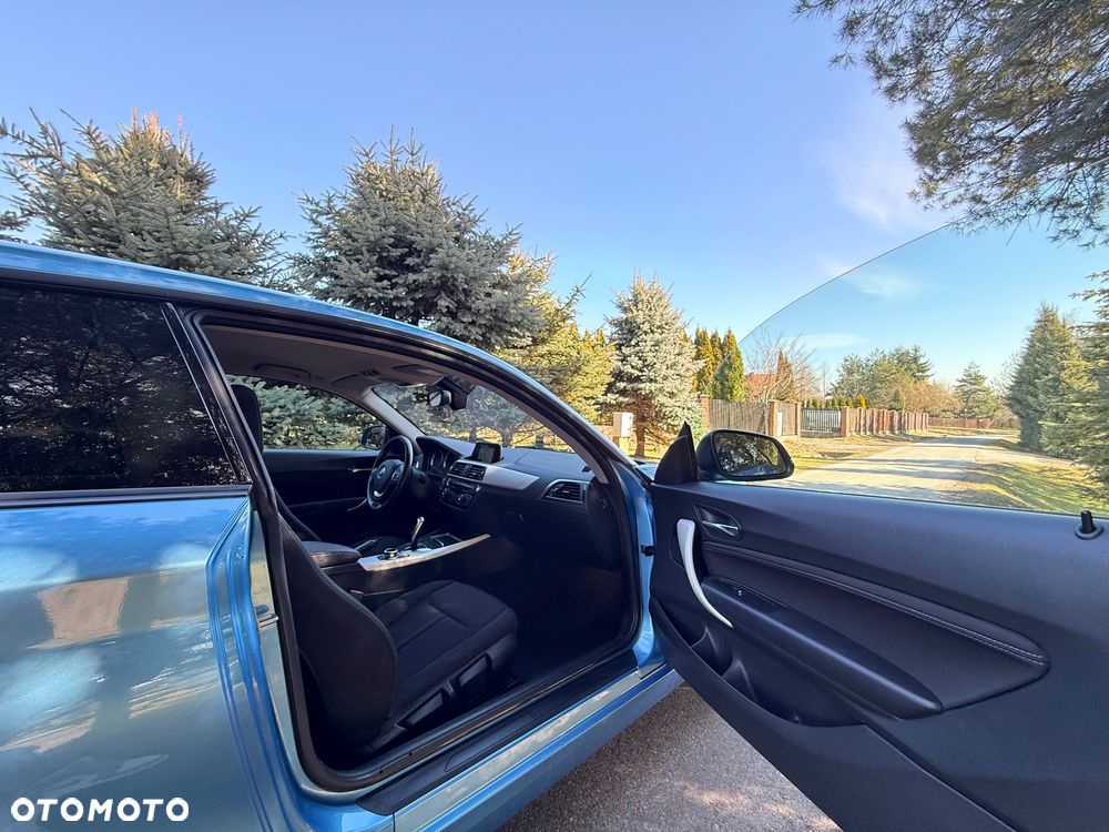 BMW Seria 1 120d xDrive Sport-Aut Sport Line - 19
