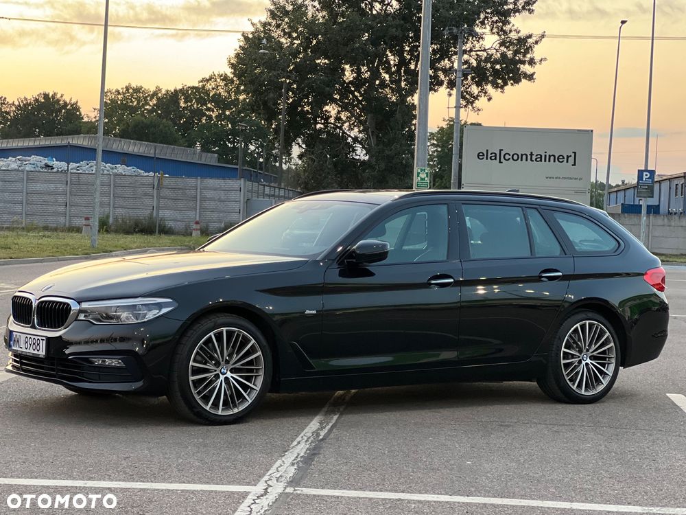 BMW Seria 5 520d Sport Line - 13