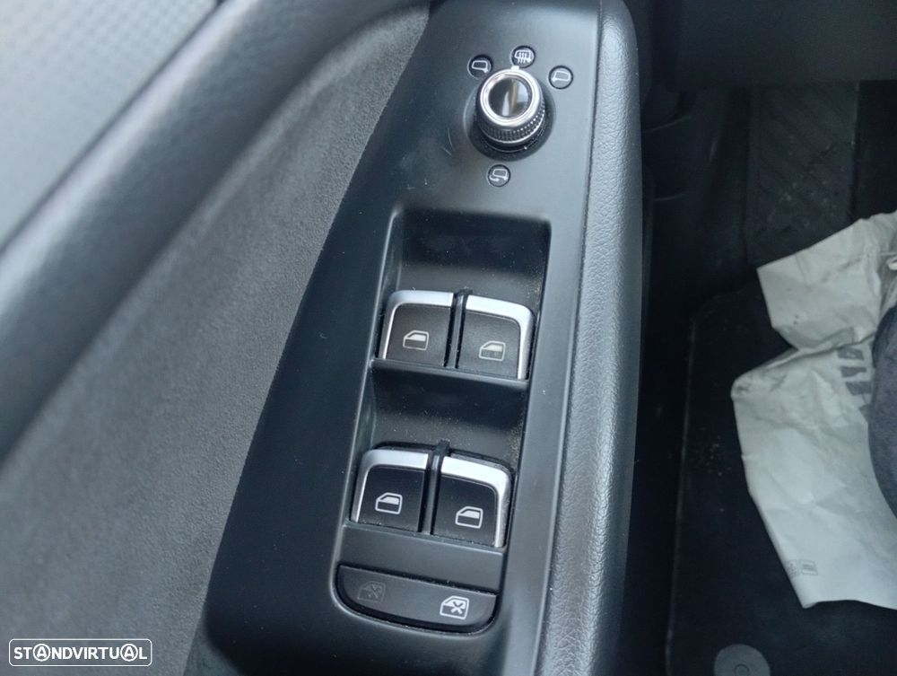 Audi Q5 2.0 TDi Advance - 11