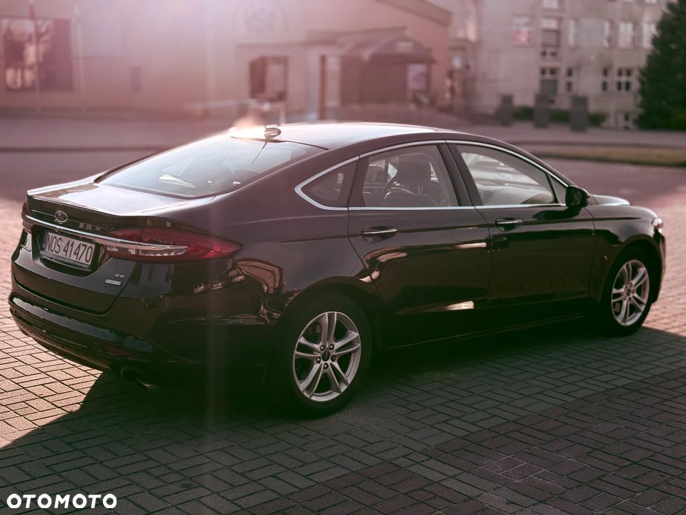 Ford Fusion - 3