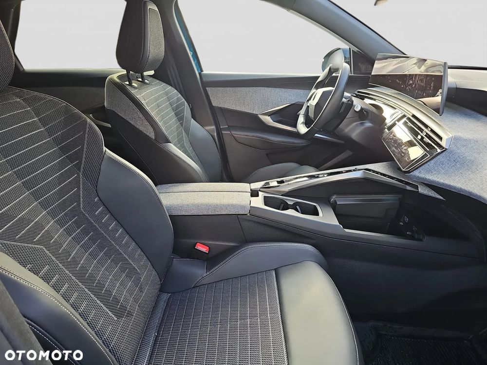 Peugeot 3008 1.2 PureTech mHEV Allure Pack S&S e-DCS6 - 16