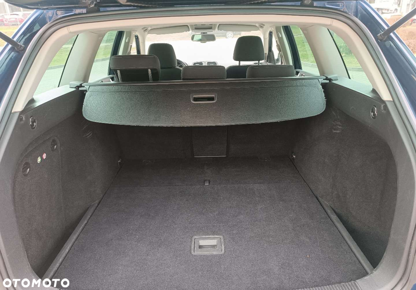 Volkswagen Golf - 12