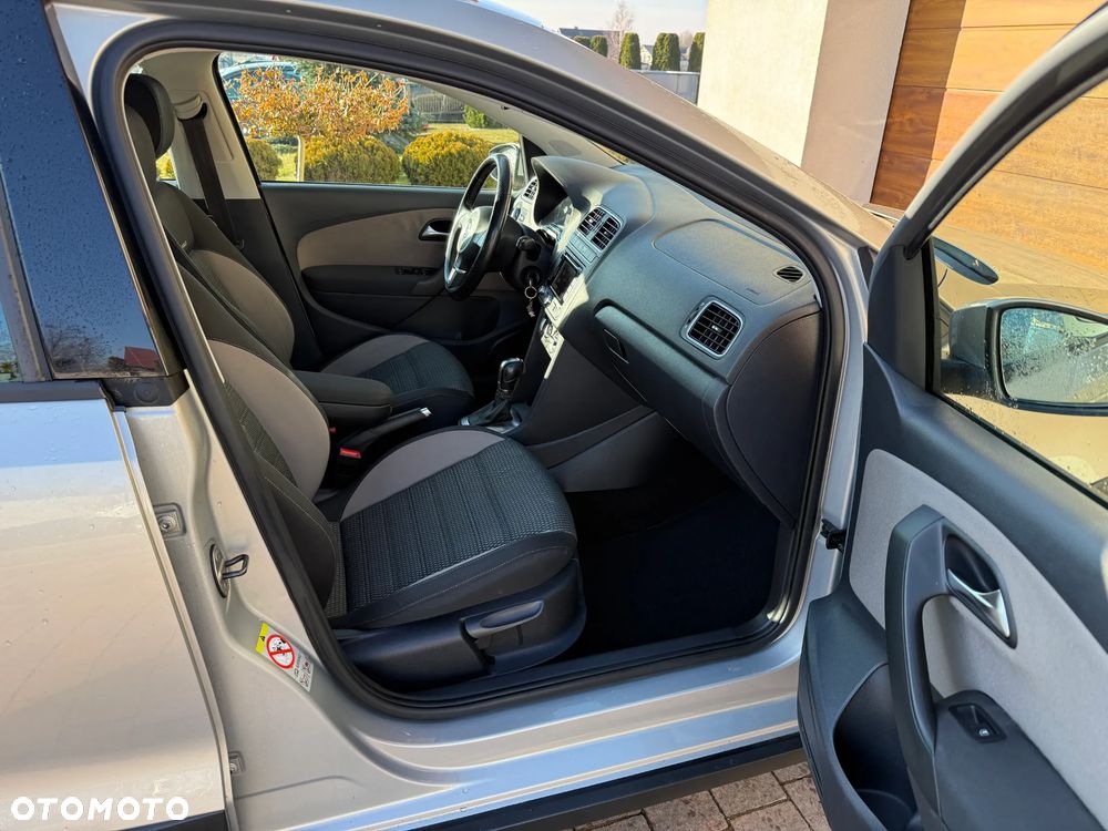 Volkswagen Polo Cross - 8