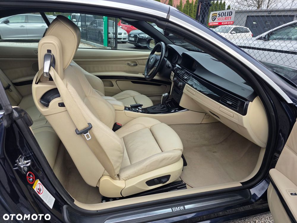 BMW Seria 3 330d - 22