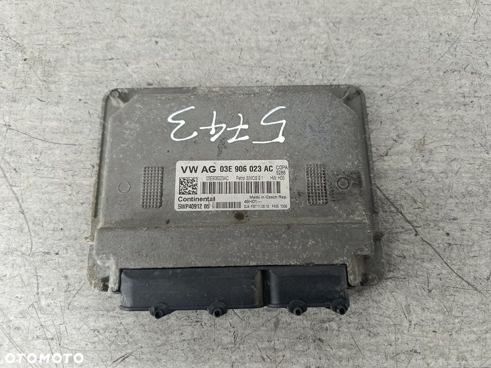 KOMPUTER, STEROWNIK SKODA FABIA II FL 03E906023AC CONTINENTAL 1.2 HTP - 1