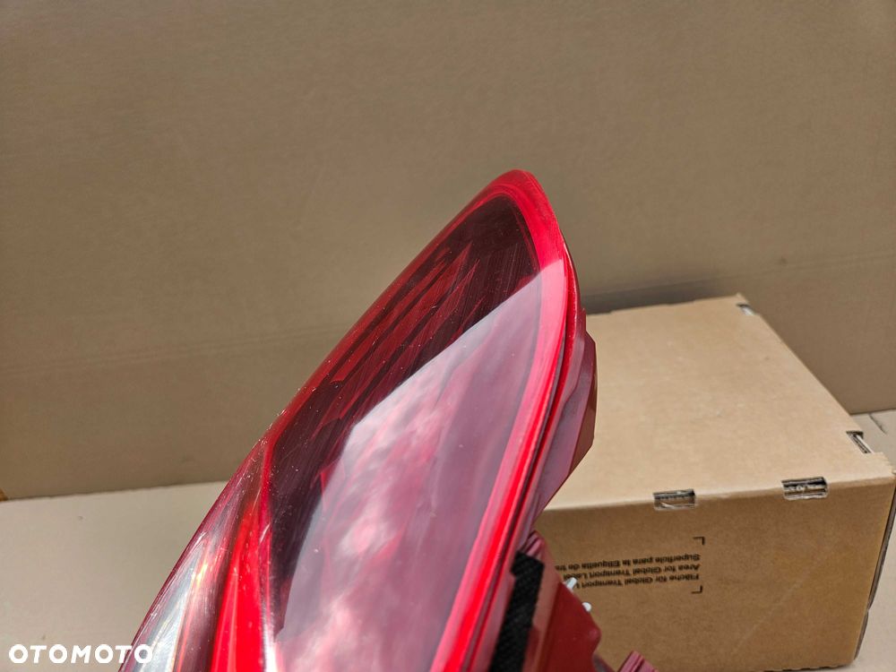HYUNDAI I30 i30 FASTBACK lampa lewa tył lewa tylna 92401G4450 - 9