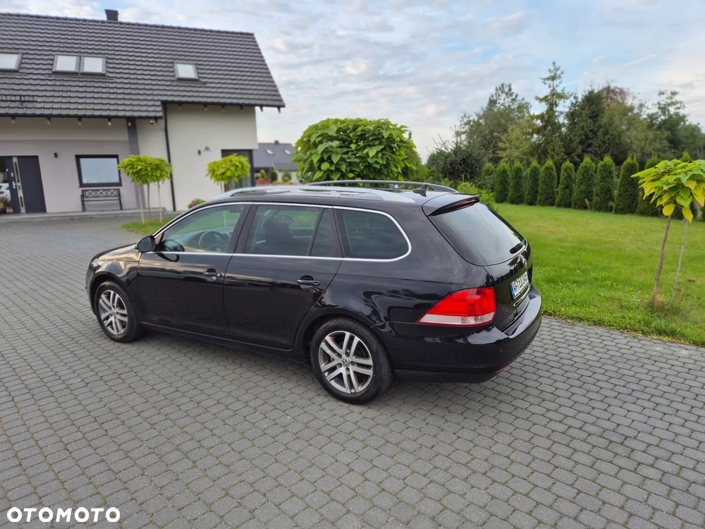 Volkswagen Golf 2.0 TDI DPF Trendline - 15