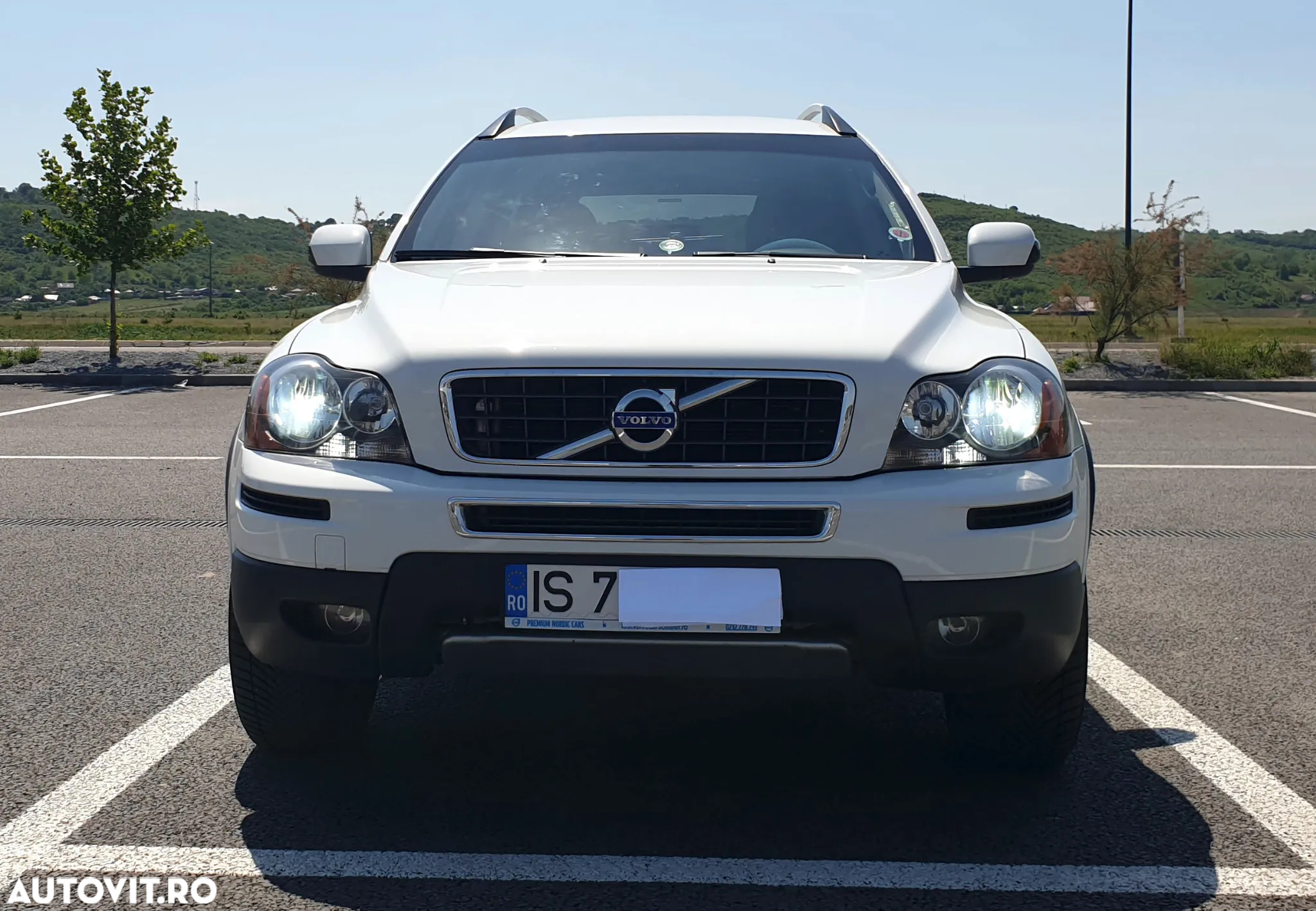 Volvo XC 90 D5AWD - 12