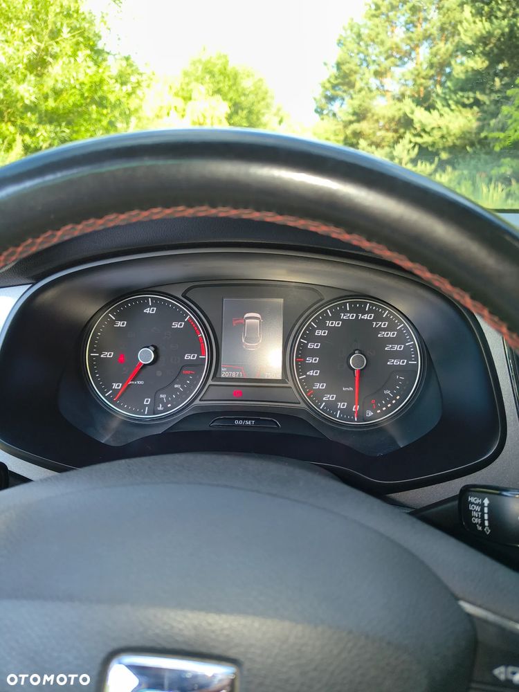 Seat Leon 2.0 TDI DPF Start&Stop FR - 9