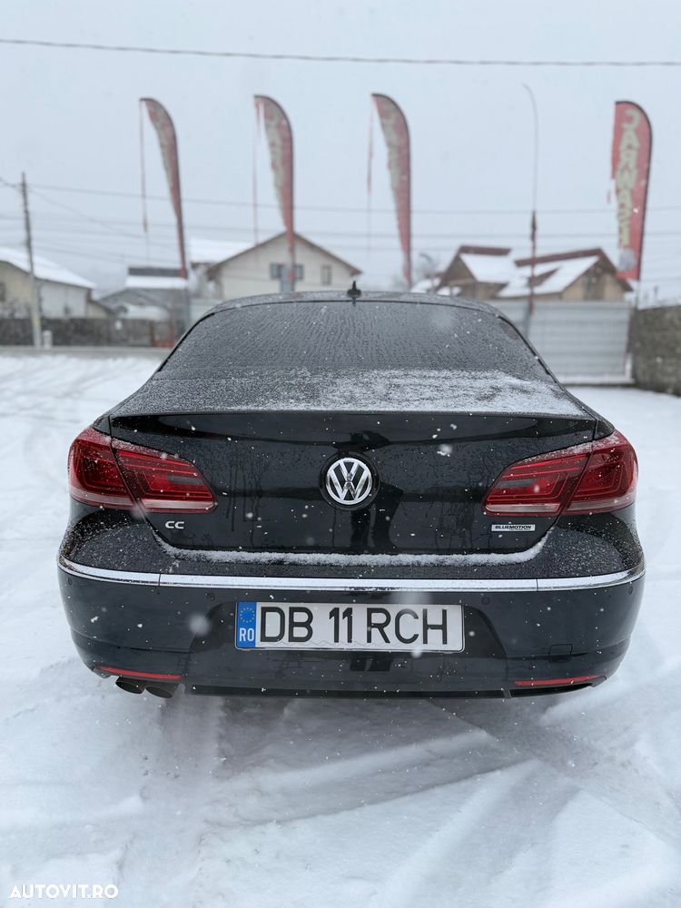 Volkswagen Passat CC - 8