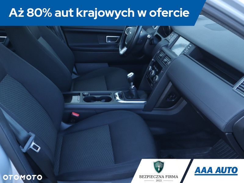 Land Rover Discovery Sport - 11