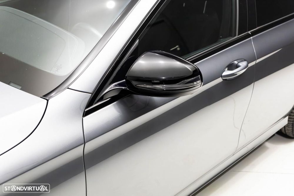 Mercedes-Benz E 300 de T 9G-TRONIC AMG Line - 12
