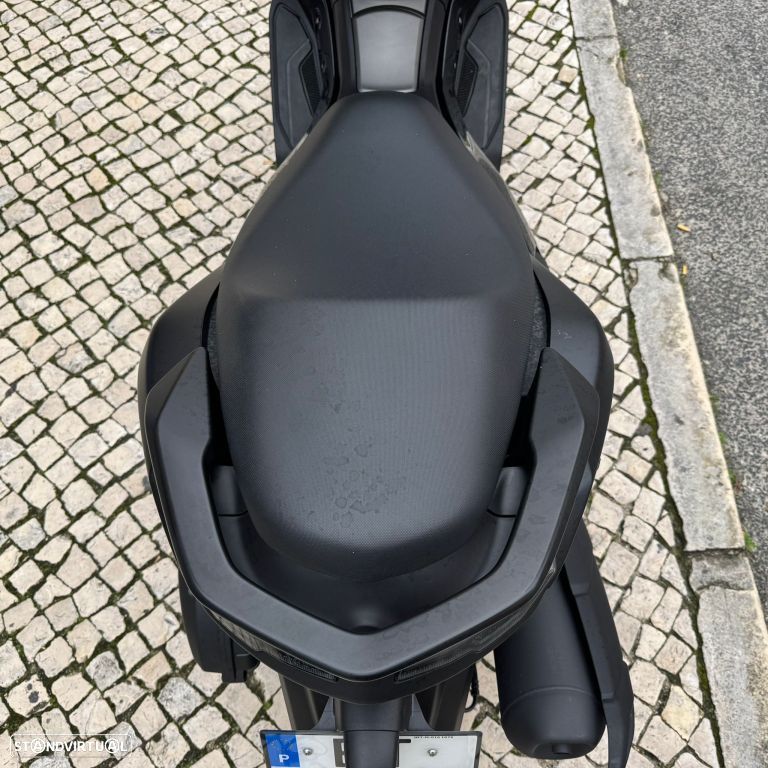 Yamaha NMAX 125 - 9