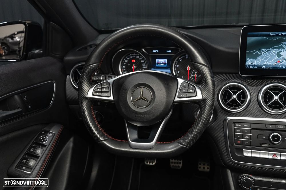 Mercedes-Benz A 180 AMG Line - 10