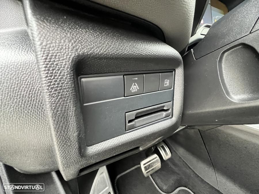 Citroën C5 Aircross 1.6 Hybrid Shine Pack e-EAT8 - 19