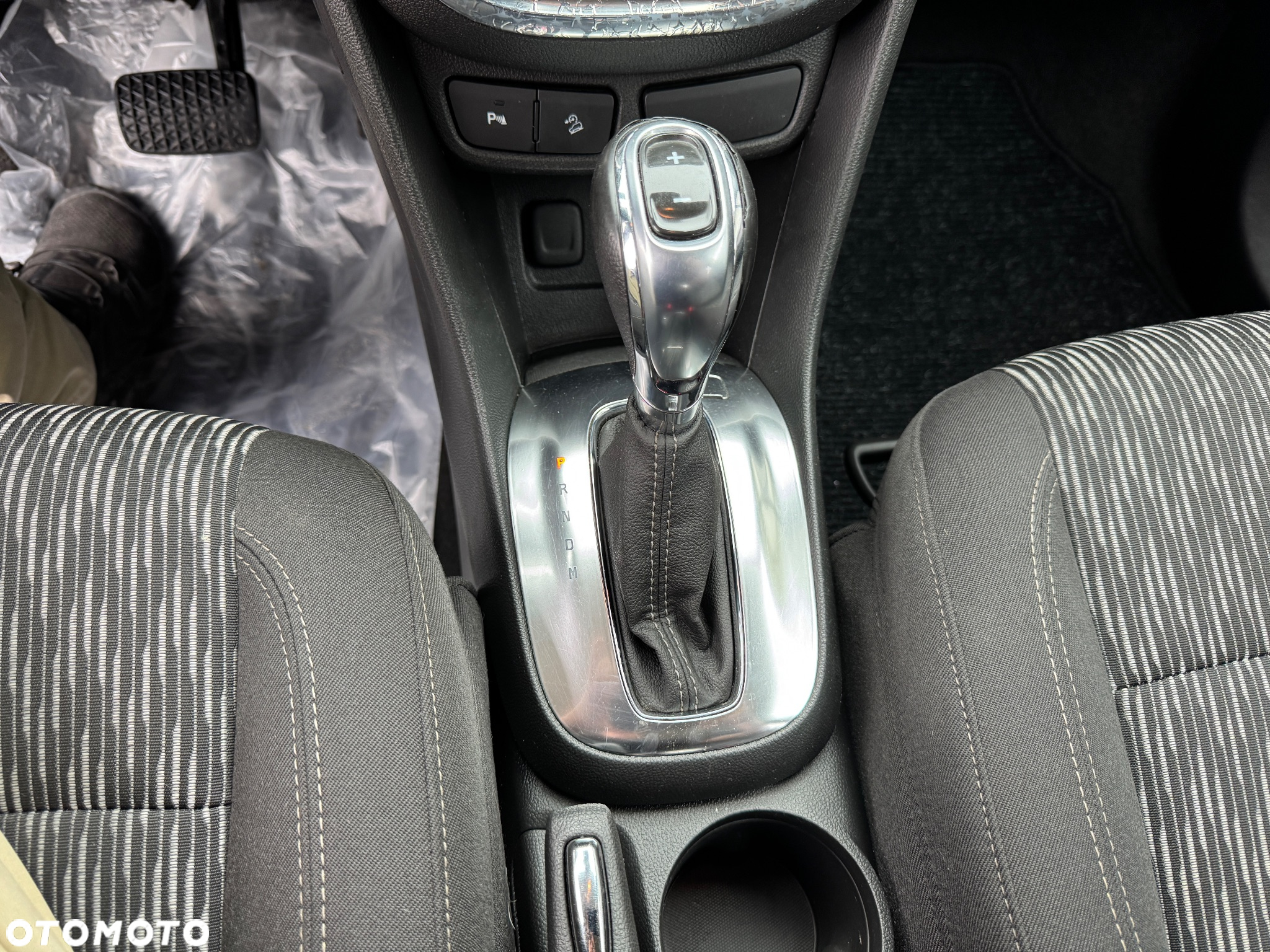 Opel Mokka 1.4 Turbo Automatik Color Edition - 9