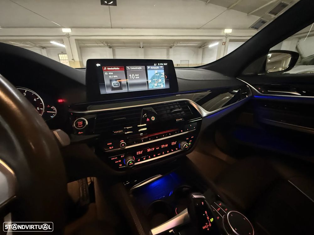 BMW 630 Gran Turismo d Pack M - 23