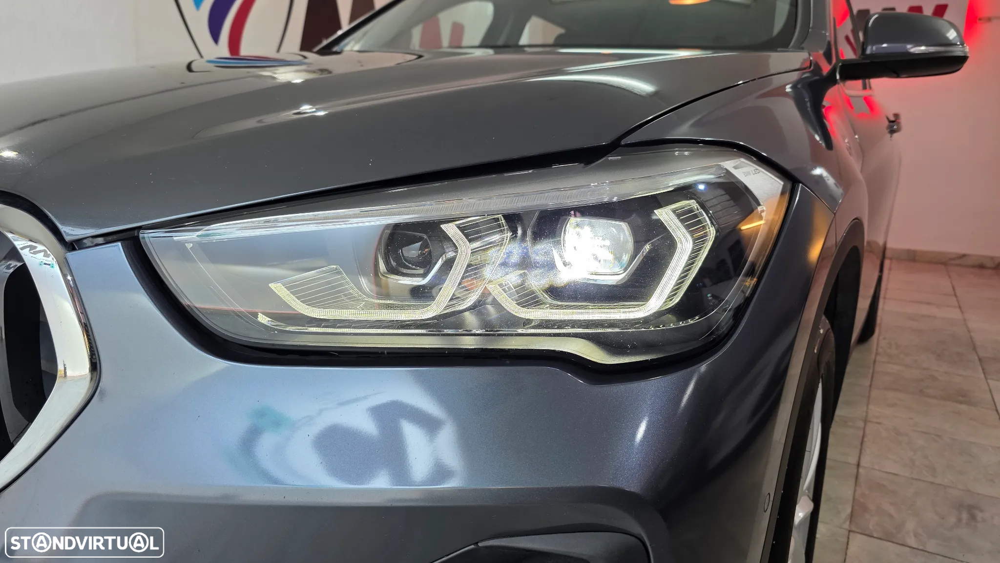 BMW X1 16 d sDrive Auto Line Sport - 8