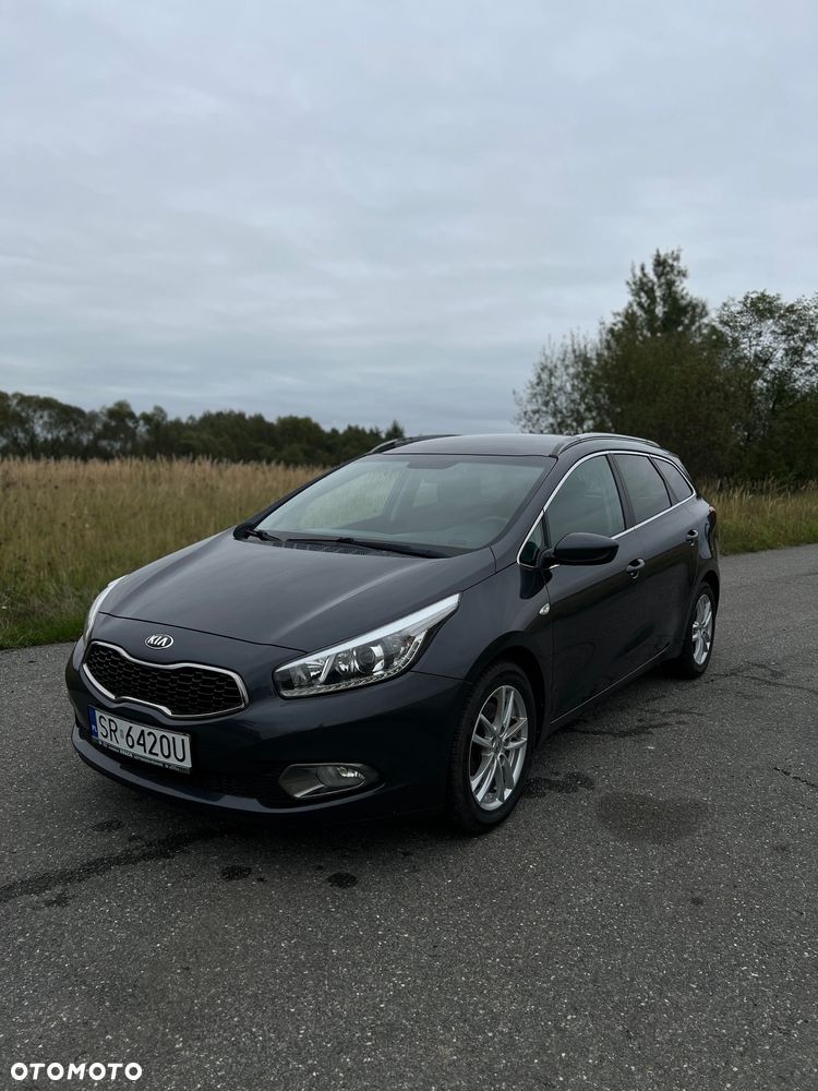 Kia Ceed - 26