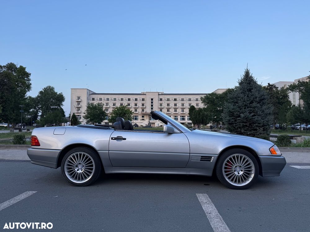 Mercedes-Benz SL - 1