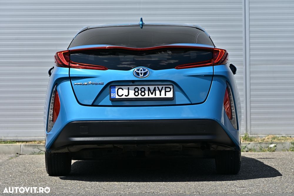 Toyota Prius - 10
