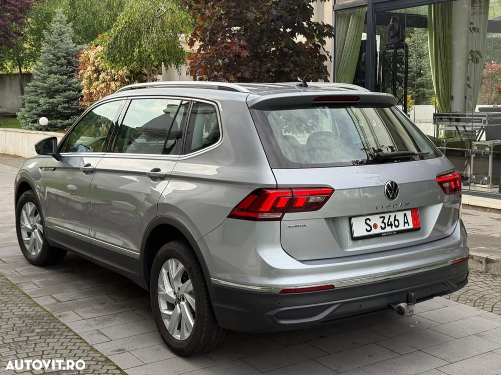 Volkswagen Tiguan - 4