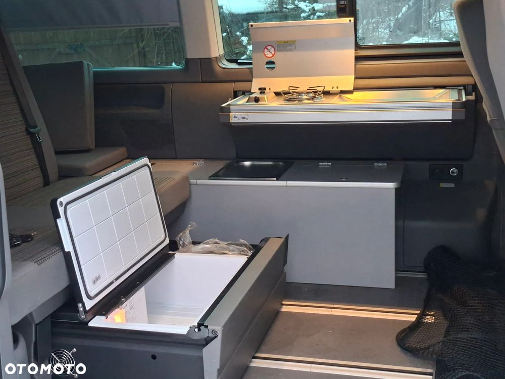 Volkswagen California T6.1 - 11