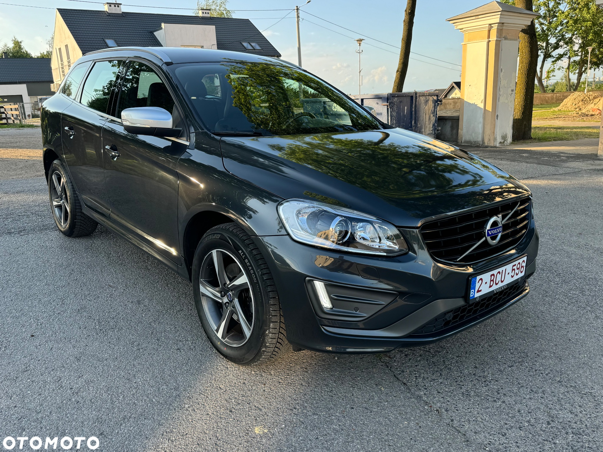 Volvo XC 60 D3 Drive-E R-Design Momentum - 11