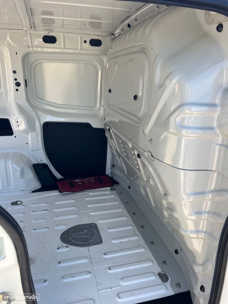 Fiat Fiorino - 12