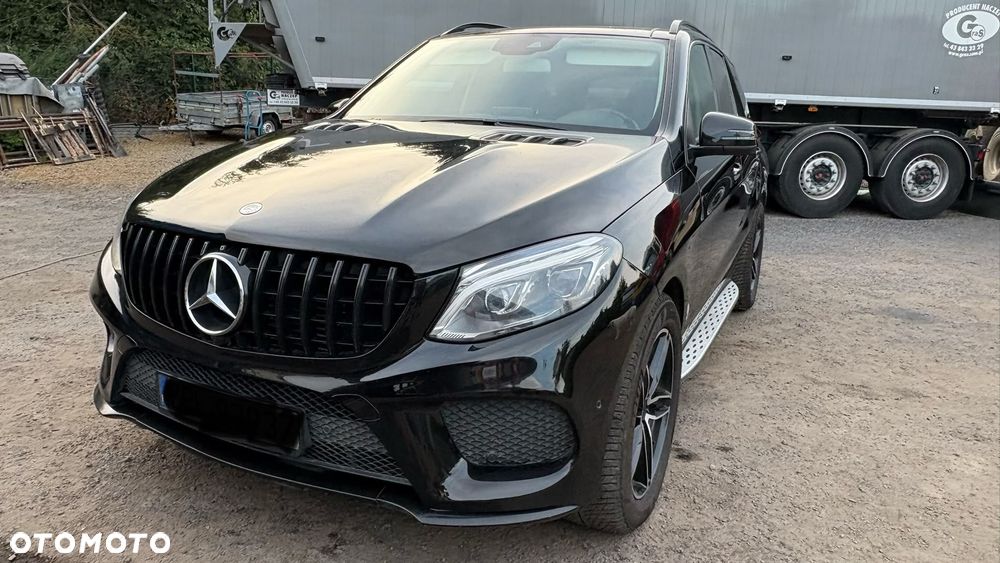 Mercedes-Benz GLE 350 d 4-Matic - 1