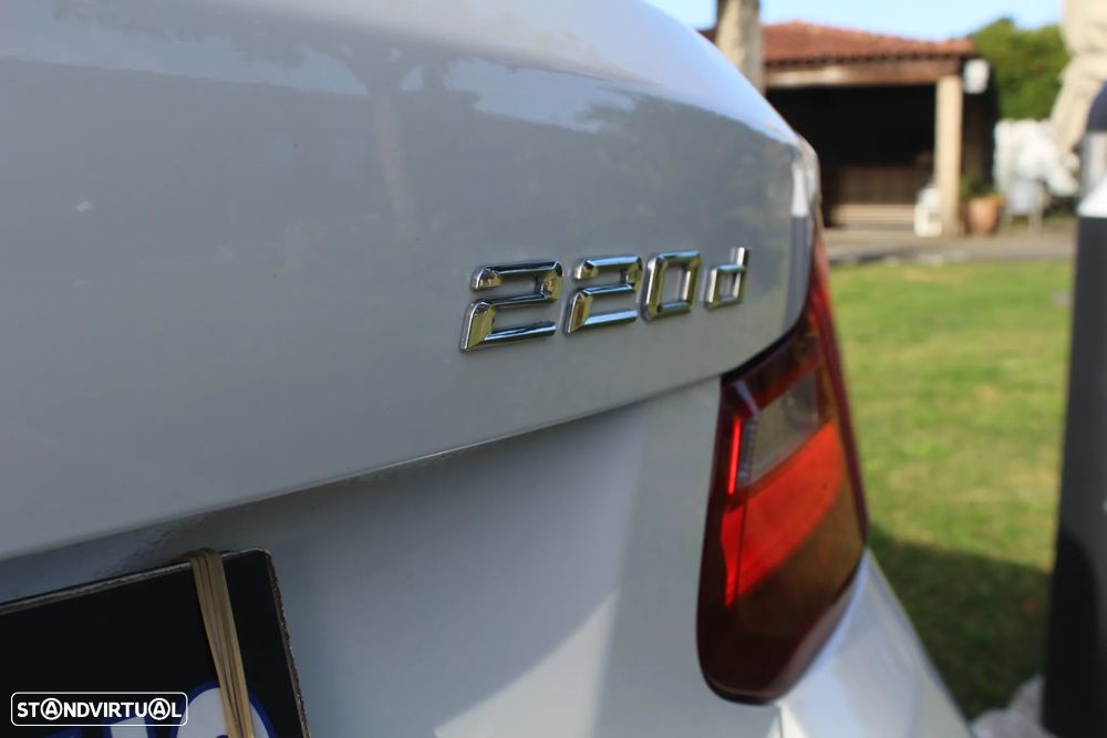 BMW 220 d Aut. Sport Line - 17