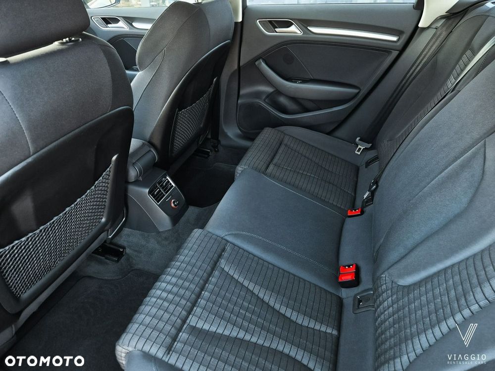 Audi A3 Sportback 1.4 TFSI Ambition - 28