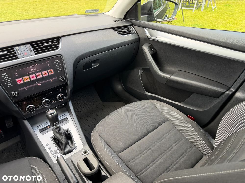 Skoda Octavia 2.0 TDI Ambition DSG EU6 - 12