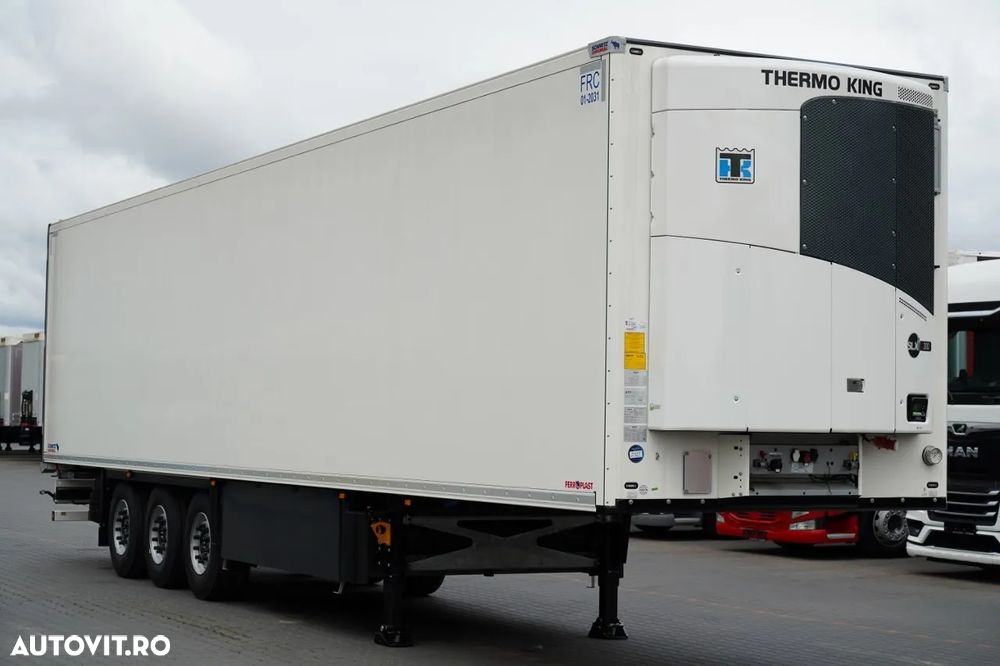 Schmitz Cargobull FRIGIDER / THERMO KING SLX 300 / DOPPELSTOCK / AXĂ RIDICATĂ / NEUTILIZAT - 1