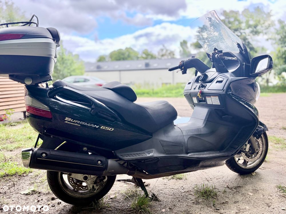Suzuki Burgman - 4