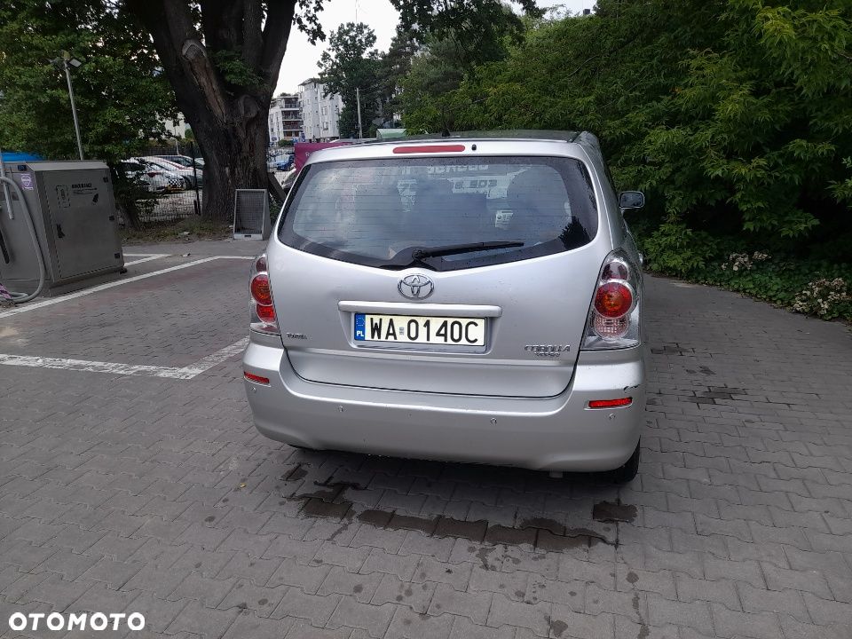 Toyota Corolla Verso 1.8 Prestige 7os - 38