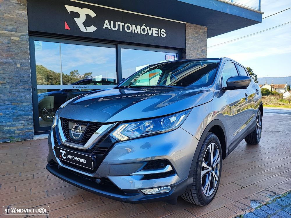 Nissan Qashqai 1.6 dCi N-Connecta Xtronic - 2