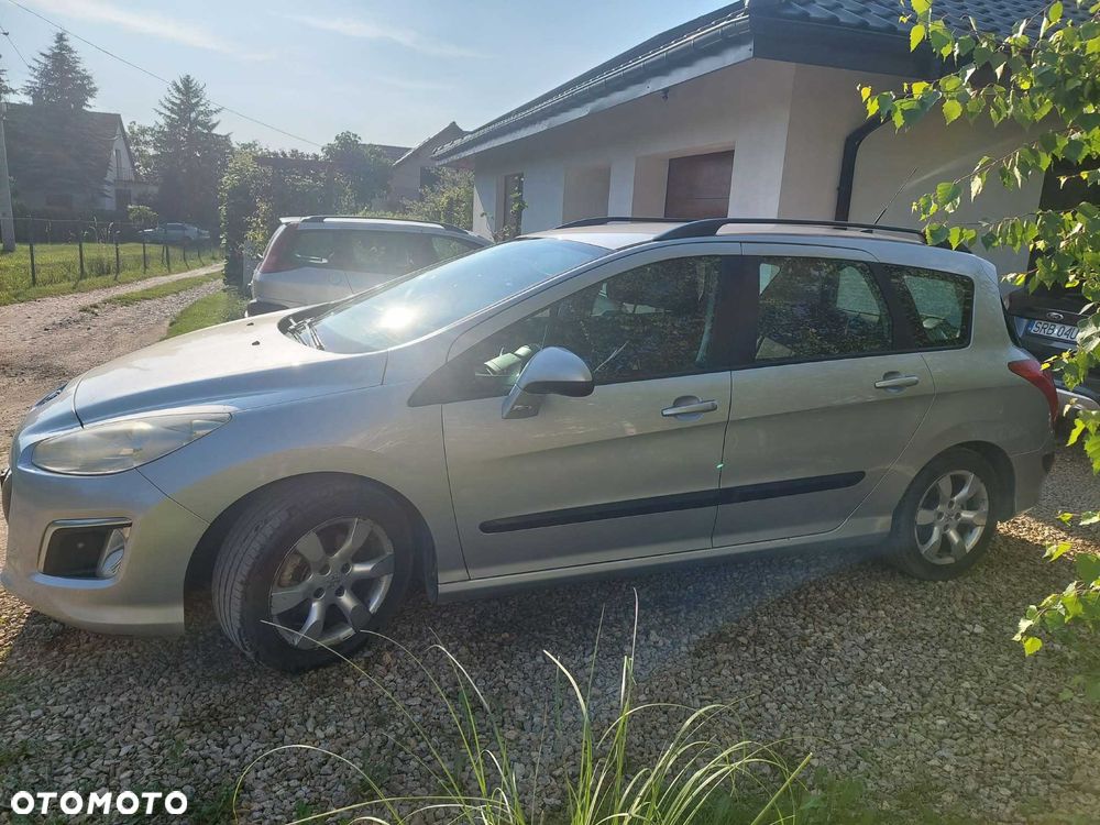 Peugeot 308 - 8
