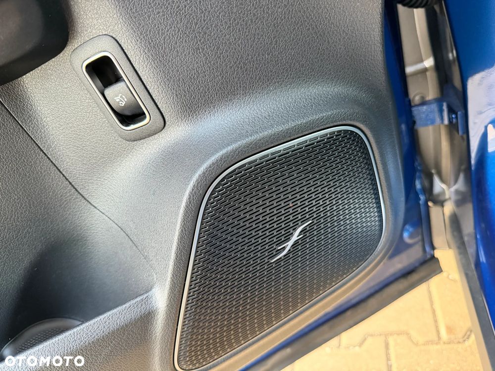 Mercedes-Benz GLA 200 7G-DCT AMG Line - 36