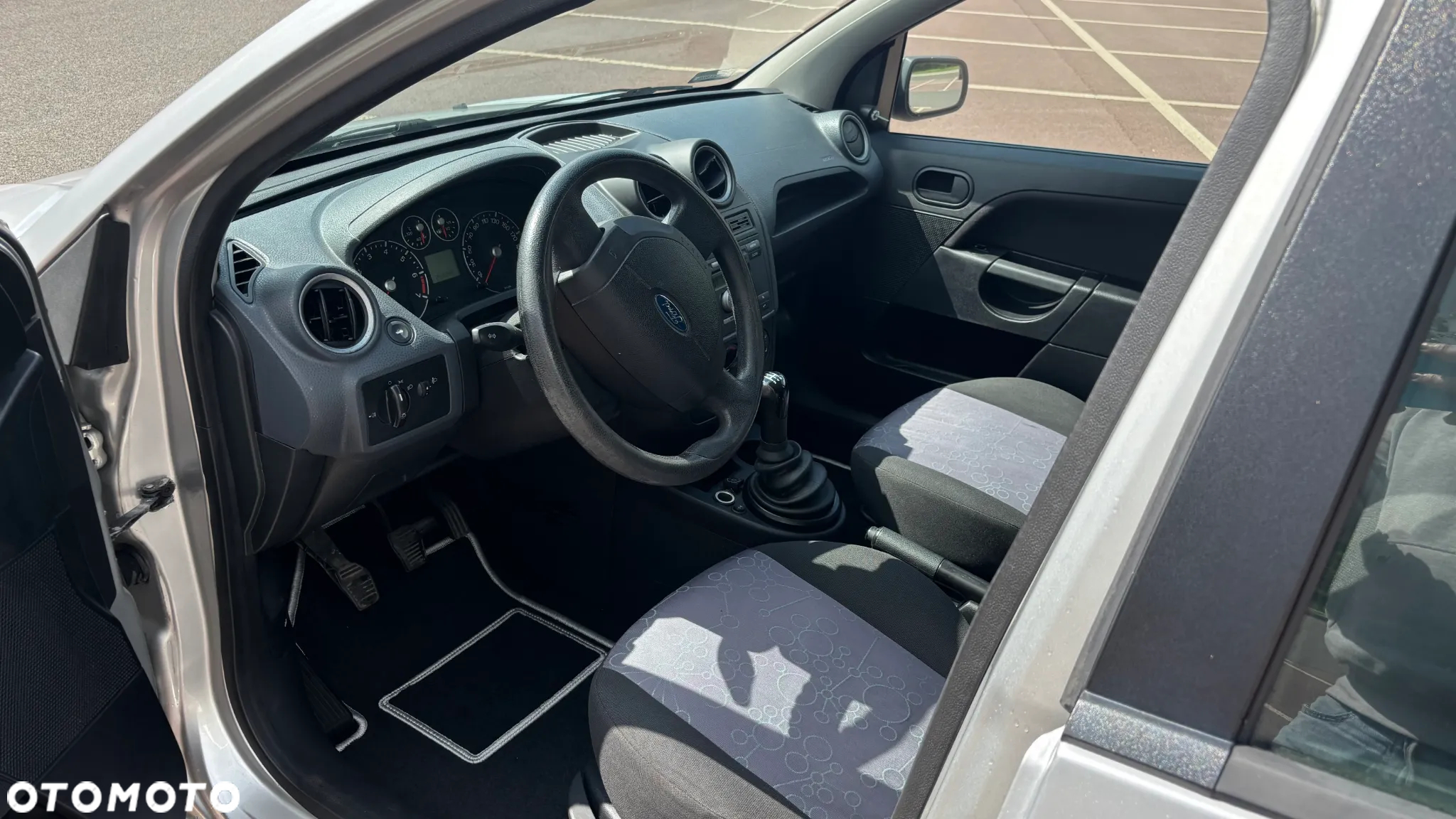 Ford Fiesta 1.3 Silver X - 15