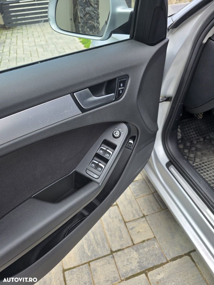 Audi A4 2.0 TDI B8 - 8