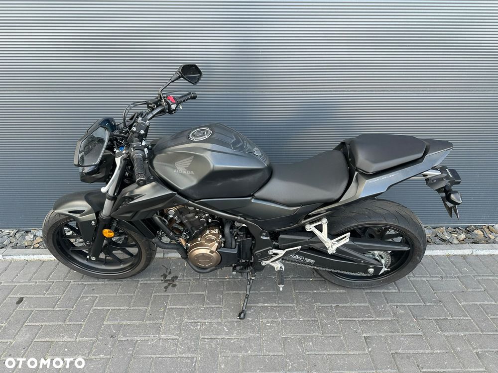 Honda CB - 2