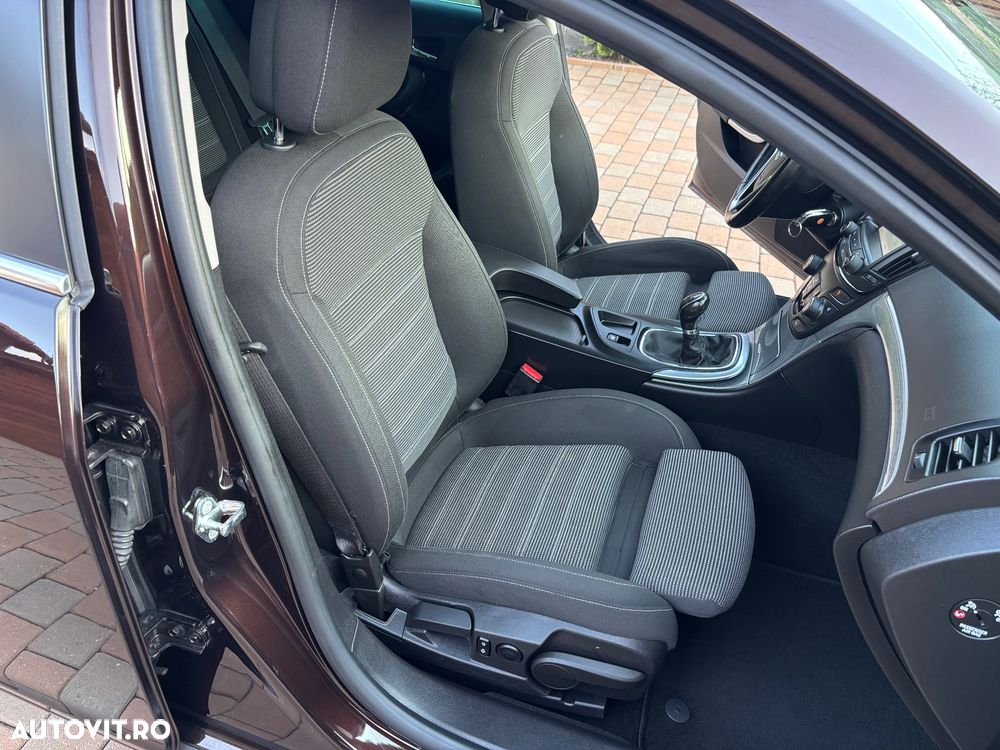 Opel Insignia 1.6 CDTI ecoFLEX Start/Stop Business Edition - 17