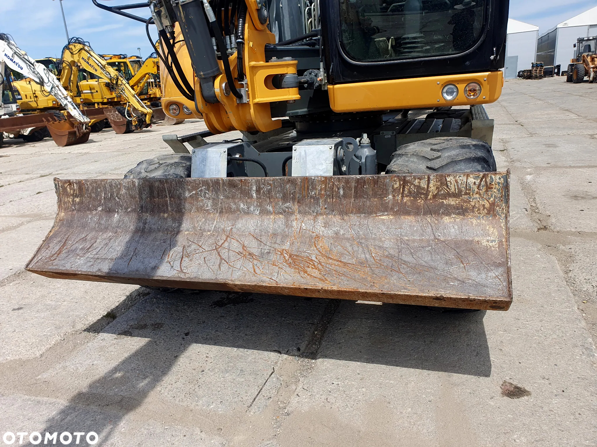 Liebherr A910 Compact - 22